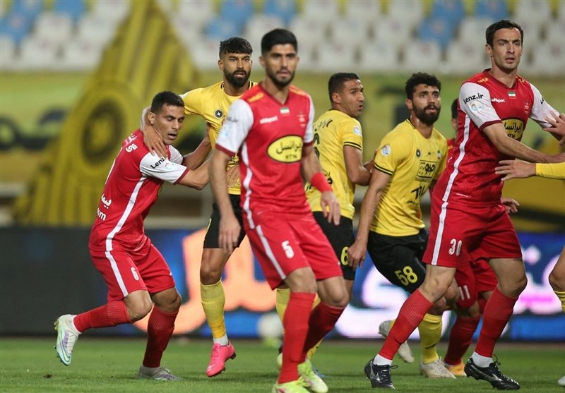 سپاهان – پرسپولیس؛ برای فرار از بحران و جا نماندن از استقلال!